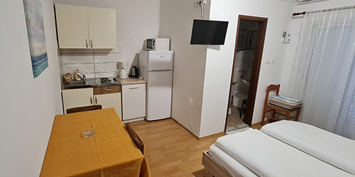 Apartments in Lopar